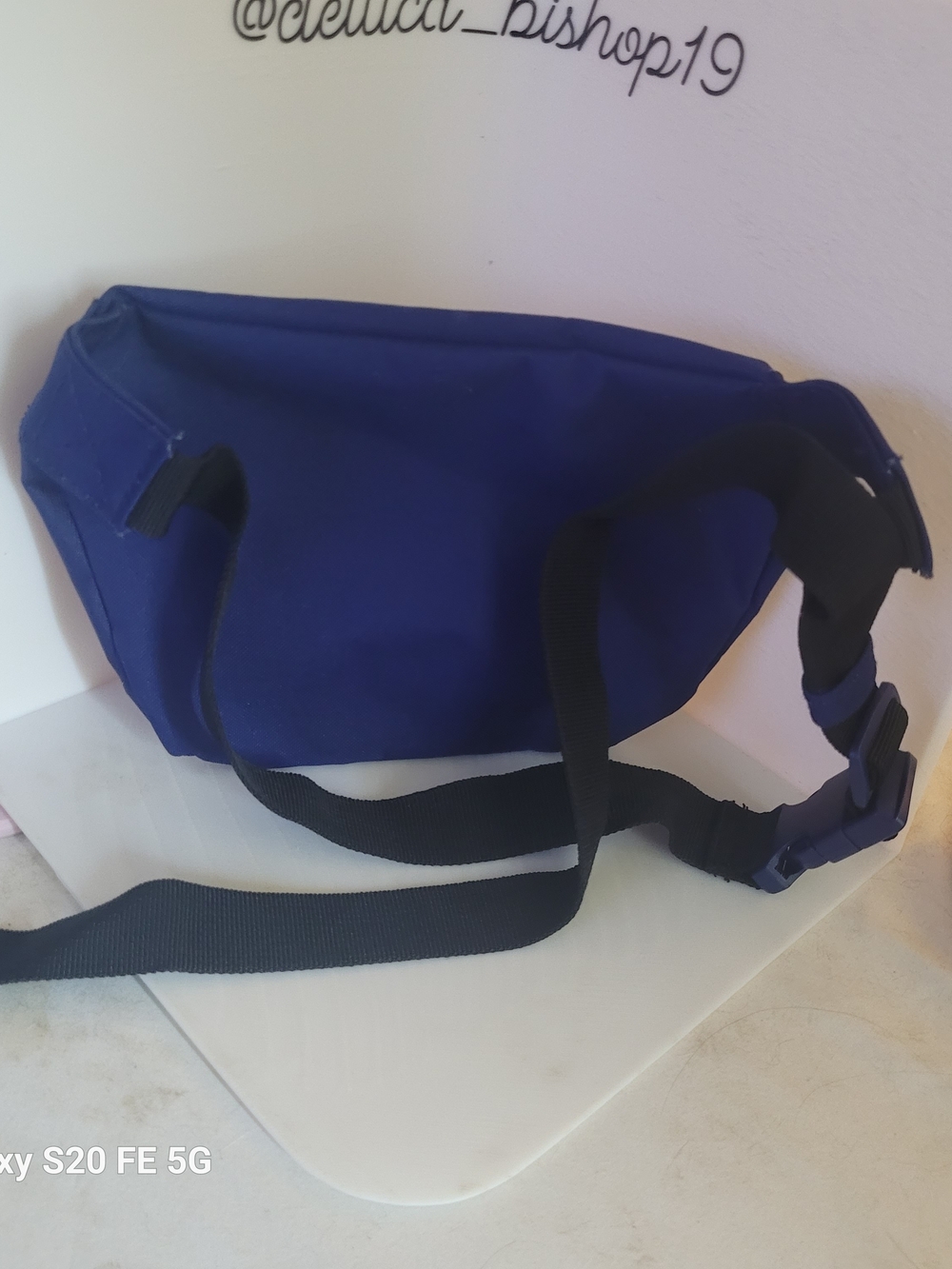 Disney Pride 'LOVE' Crossbody Fanny Bag - Picture 2 of 2